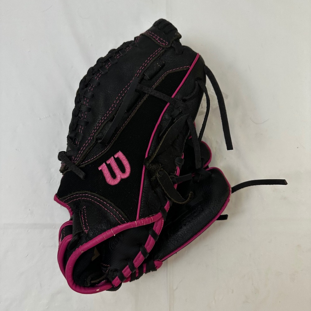 Wilson Baseball Softball Glove Black Pink Leather‎ Right Hand Throw Closed Web